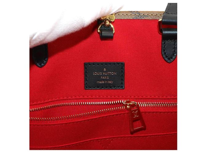 Borsa Onthego MM Monogramma Gigante Louis Vuitton - vista 8