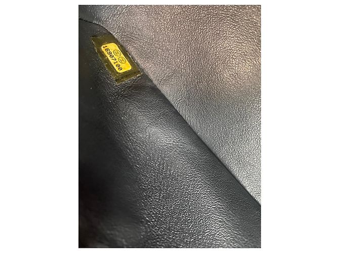 Timeless Chanel Medium Double Flap Tasche aus grünem gestreiftem Lackleder, zeitloser Klassiker mit silberner Hardware Khaki Anthrazitgrau Dunkelgrün - Ansicht 10