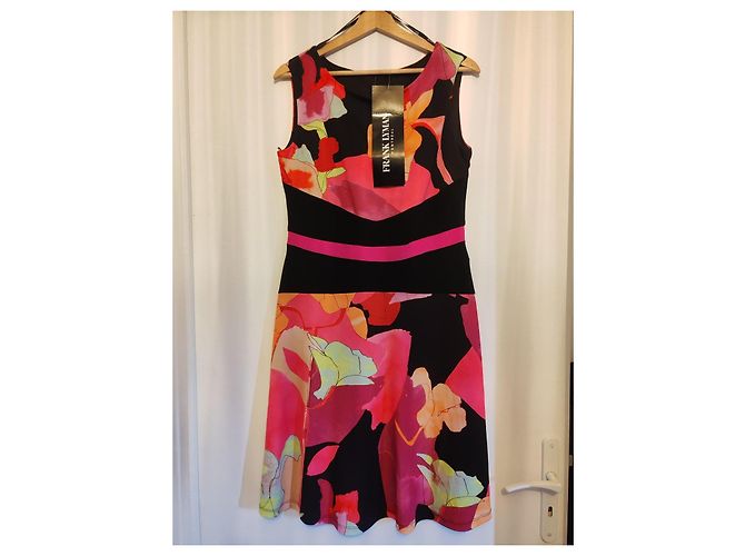 Autre Marque Vestido Colección Verano 2024 de Frank Lyman Design Negro Rosa Roja Multicolor Verde Naranja Amarillo - vista 2