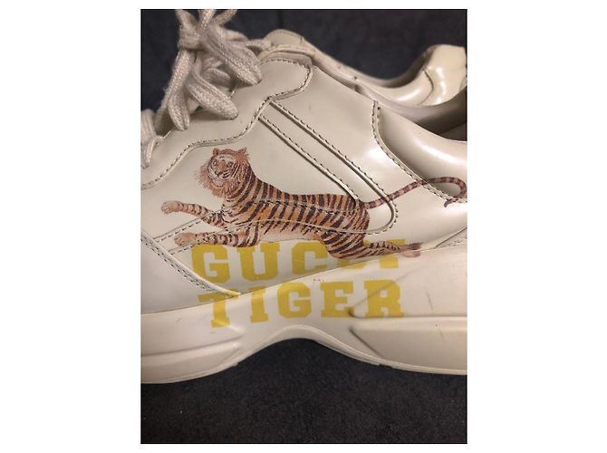 Gucci Tiger-Print-Leder-Sneaker Weiß - Ansicht 4