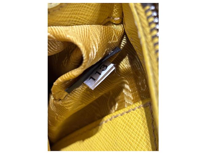 Mini borsa in pelle Saffiano Prada Giallo - vista 5