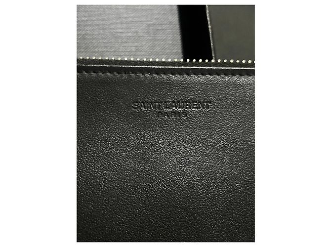 Pochete de couro preto Saint Laurent com emblema YSL - vista 7