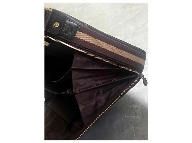 Mallette en cuir MCM Marron foncé - vue 12