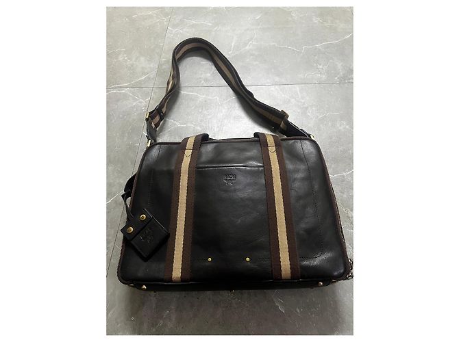 Mallette en cuir MCM Marron foncé - vue 4