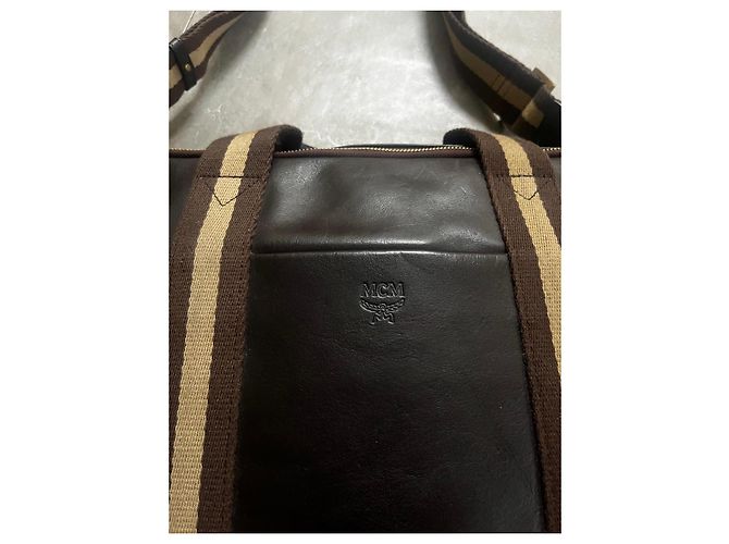 Mallette en cuir MCM Marron foncé - vue 5