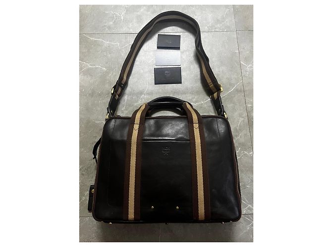 Mallette en cuir MCM Marron foncé - vue 6
