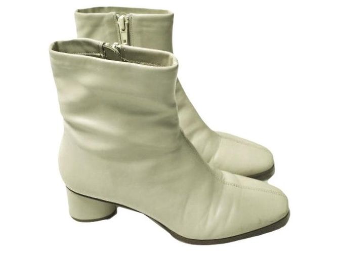 Autre Marque ADAM ET ROPE Bottes Courtes Élastiques en Cuir Synthétique Blanc Blanc cassé - vue 3