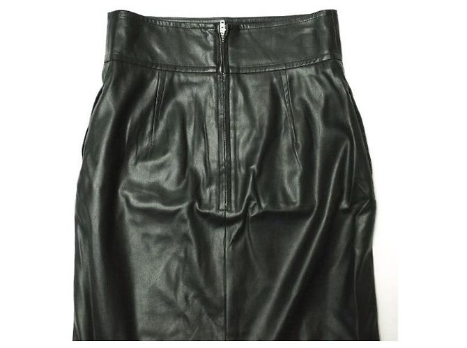 Autre Marque Falda ajustada de CUERO FALSO H BEAUTY&YOUTH Negro - vista 6