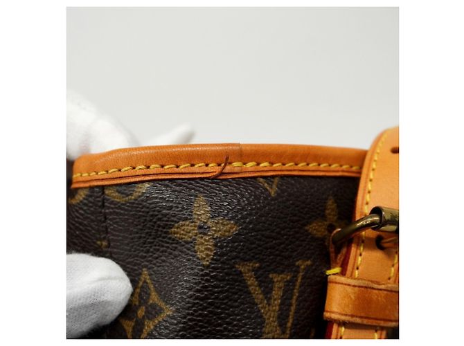 Borsa Tote Bucket PM Monogram Louis Vuitton Marrone - vista 8