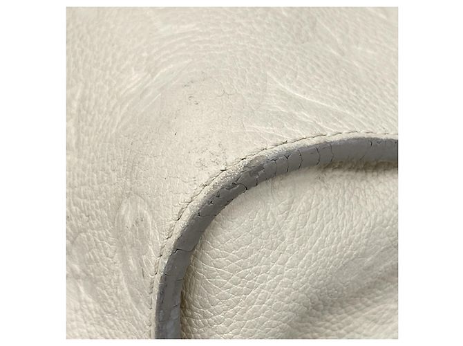 Borsa Tote Lumineuse PM in Monogram Empreinte Louis Vuitton Bianco - vista 6