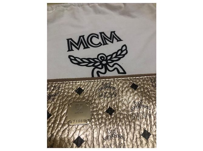 Borsa Clutch MCM Visetos in Pelle Dorata D'oro - vista 3