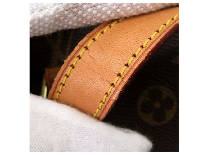 Louis Vuitton Bolsa Babylone Monograma Marrom - vista 21