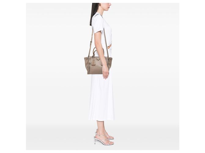 Borsa Prada in vitello glacé beige con tasche gemelle borchiate - vista 6