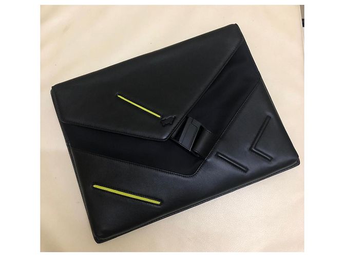 Autre Marque Clutch in pelle e nylon nera Braun Büffel con accenti gialli Nero - vista 4