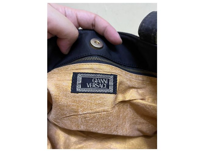 Borsa Tote Medusa Sun in nylon nero Gianni Versace - vista 7