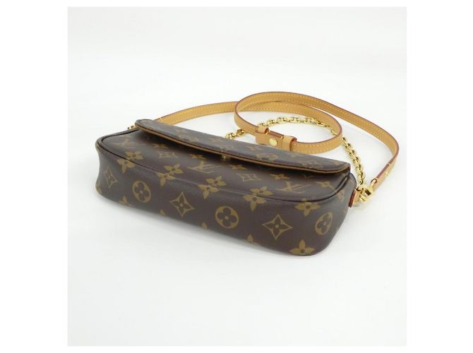 Borsa a Spalla Louis Vuitton Monogram Wallet on Chain Ivy M81911 Marrone - vista 3