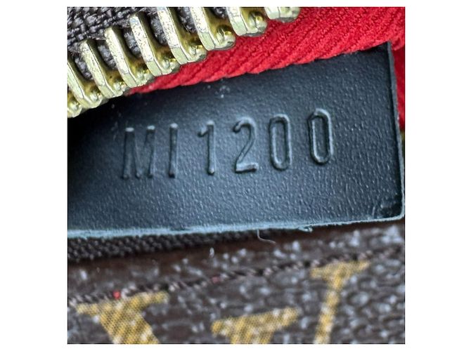 Louis Vuitton Monogram Macassar Fanny Pack Brown - view 13