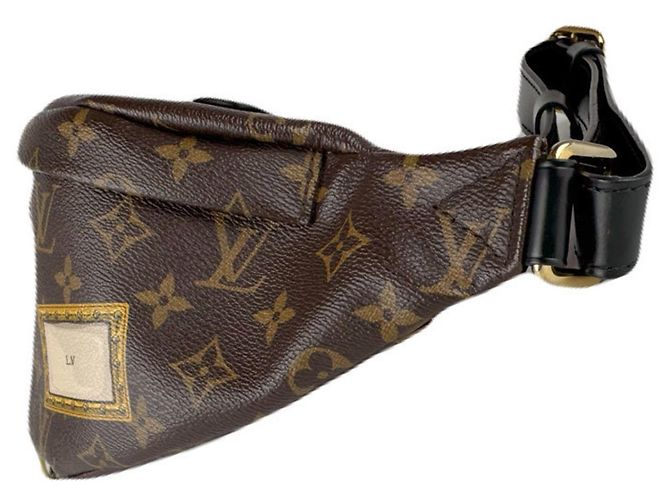 Louis Vuitton Monogram Macassar Fanny Pack Brown - view 2