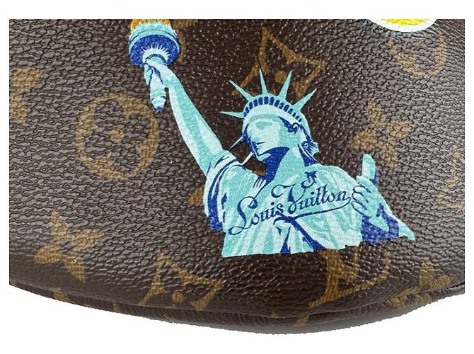 Louis Vuitton Monogram Macassar Fanny Pack Brown - view 8