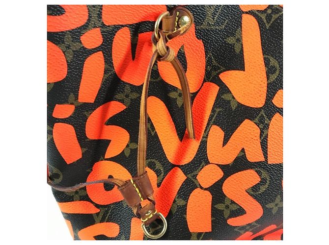 Borsa Neverfull GM Monogram Graffiti Louis Vuitton Marrone Arancione - vista 17