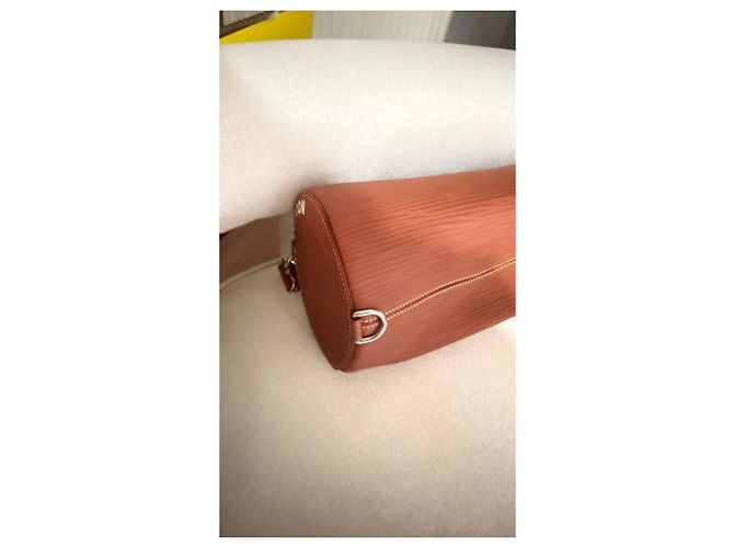 Louis Vuitton Speedy Bandoulière 20 in pelle Epi Marrone - vista 14