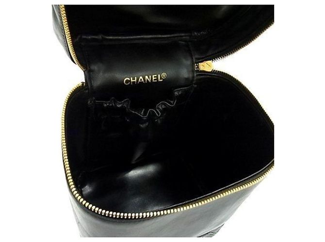 Vanity Borsa a mano in agnello nero Chanel, borsa da trucco - vista 5