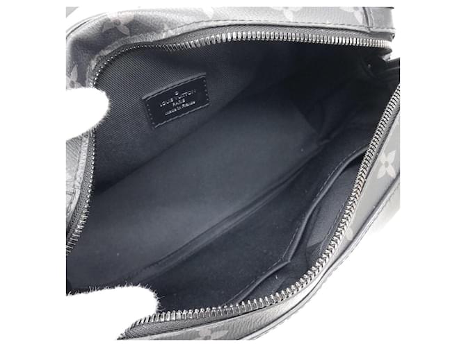 Borsa a Spalla Monogram Eclipse Louis Vuitton Nero - vista 6