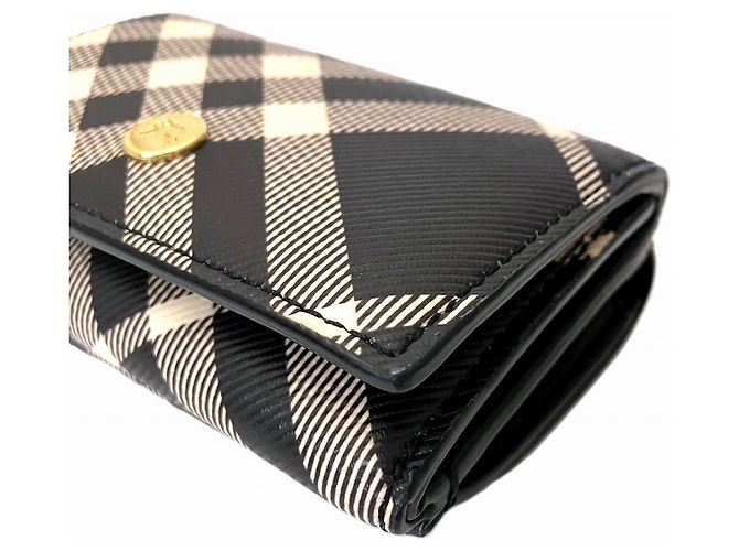 Burberry Leather Trifold Wallet Black - view 8