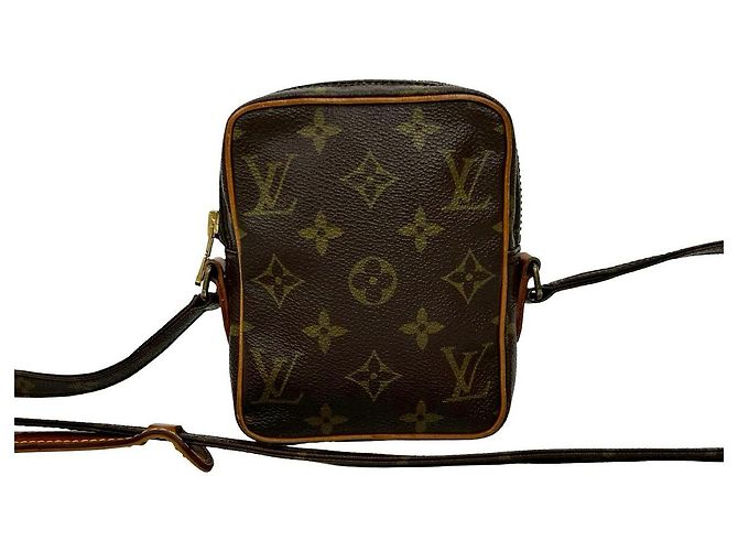 Borsa a Spalla Mini Danube in Pelle Monogram Louis Vuitton Metallico Bronzo - vista 2