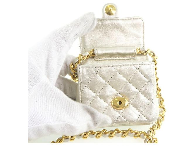 Timeless Borsa a Spalla in Pelle Chanel Chain Pochette Argento - vista 7