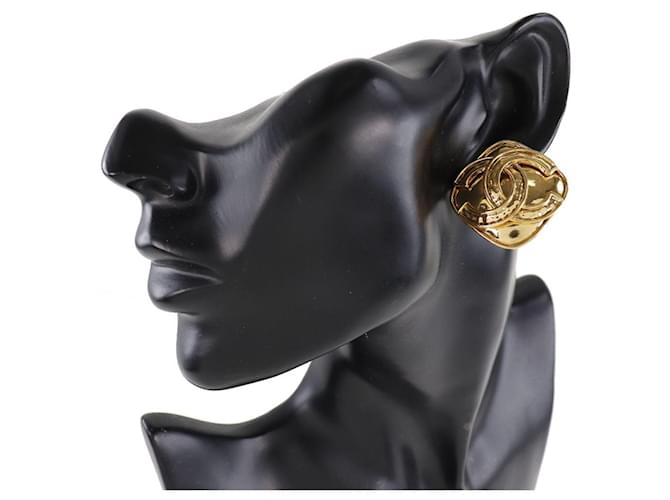 Timeless Pendientes Chanel Coco Mark Dorado - vista 2