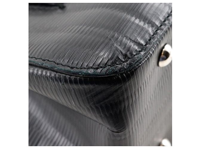 Borsa a spalla in pelle goffrata Gancini di Salvatore Ferragamo - vista 4