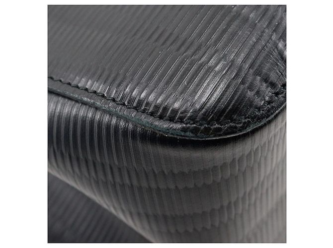 Borsa a spalla in pelle goffrata Gancini di Salvatore Ferragamo - vista 6