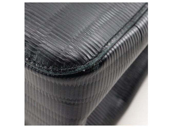 Borsa a spalla in pelle goffrata Gancini di Salvatore Ferragamo - vista 7