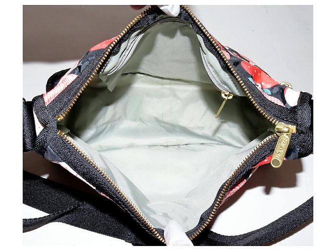 Autre Marque Borsa a spalla in nylon e poliestere Limited della collaborazione LeSportsac kippis Nero Rosso Multicolore - vista 4