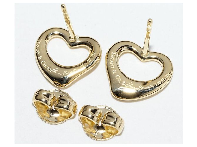 Orecchini Open Heart Au750 Elsa Peretti di Tiffany & Co. D'oro - vista 4