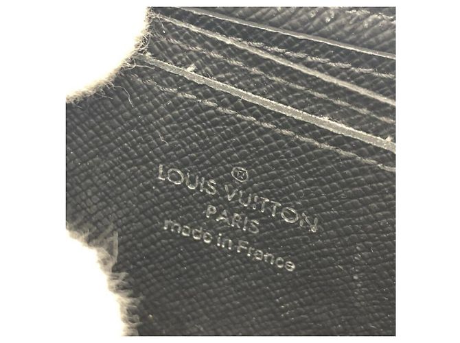 Monedero Zippy Taiga de Louis Vuitton Negro - vista 7