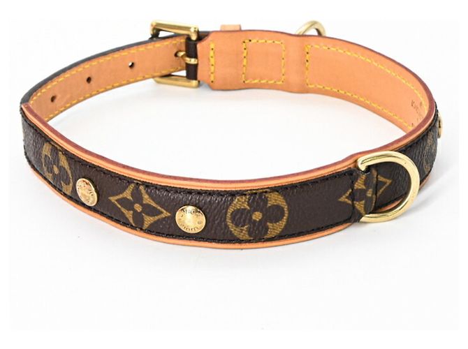 Louis Vuitton Monogram Collier Baxter PM Dog Collar Brown - view 2