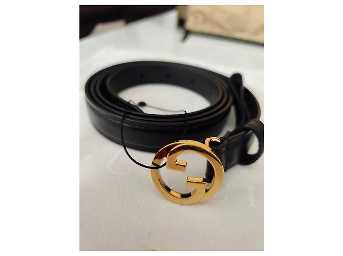 Gucci Marmont Gürtel aus schwarzem Leder - Ansicht 8