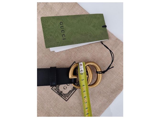 Cinturón Gucci Marmont de cuero negro con hebilla GG dorada Dorado - vista 6