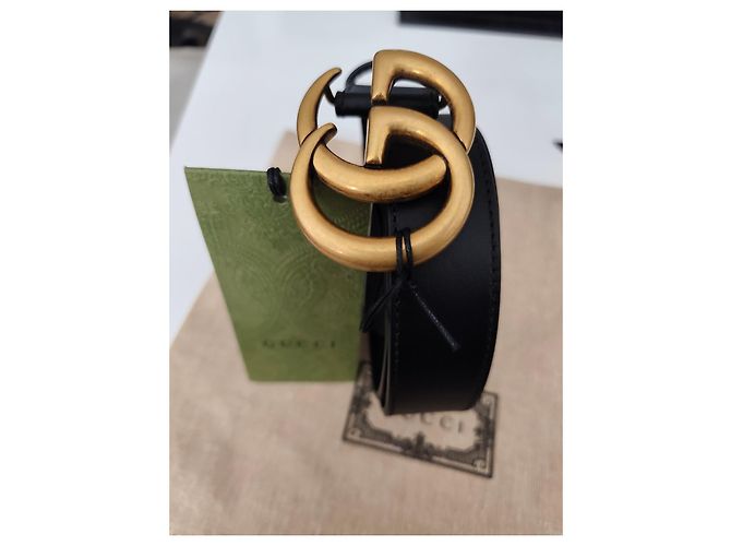 Cinturón Gucci Marmont de cuero negro con hebilla GG dorada Dorado - vista 8
