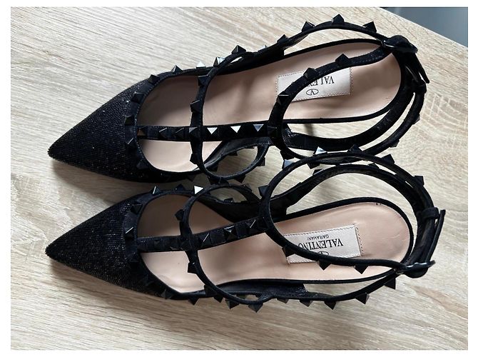 Décolleté Rockstud Valentino in Glitter Nero - vista 15