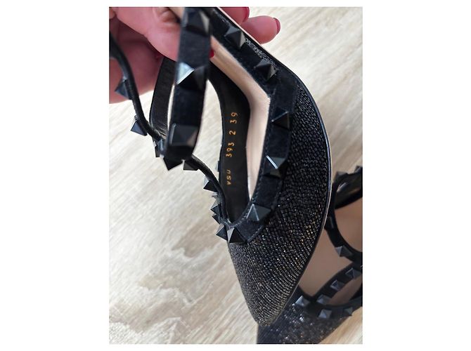 Décolleté Rockstud Valentino in Glitter Nero - vista 9