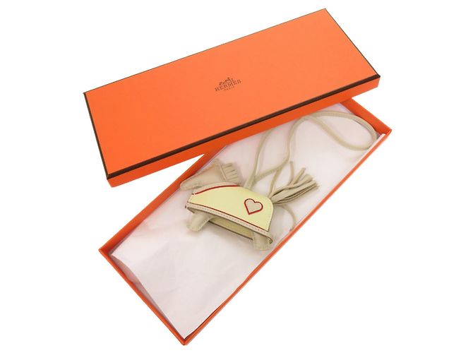 Charm per borsa a forma di cuore Rodeo Robeo PM di Hermès Bianco - vista 2