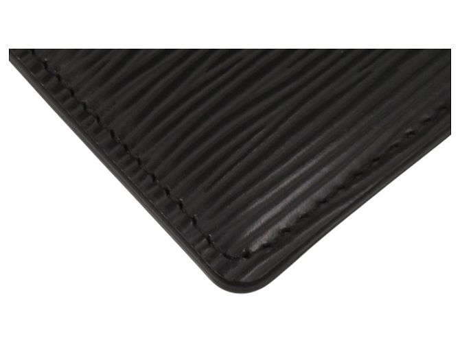Louis Vuitton Epi Leather Card Case Black - view 4