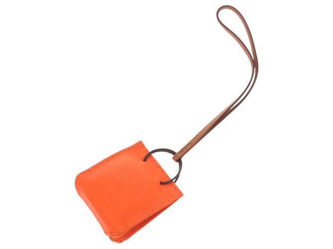 Charm de bolso de cordero Milo naranja de Hermès - vista 3