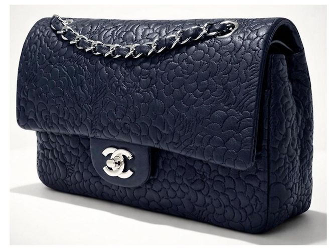 Sac Classique Intemporel Chanel Medium Double Flap en Cuir d'Agneau Noir Camélia avec Quincaillerie Argentée Bijouterie argentée - vue 2