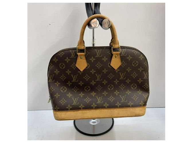 Borsa Alma PM M51130 di Louis Vuitton Marrone - vista 2