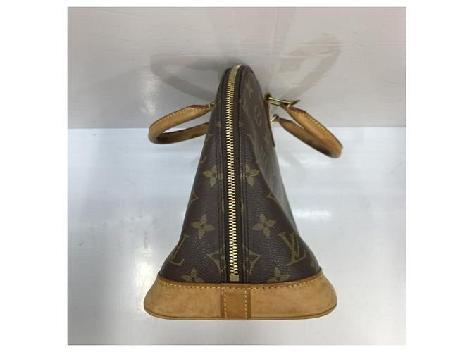 Borsa Alma PM M51130 di Louis Vuitton Marrone - vista 4