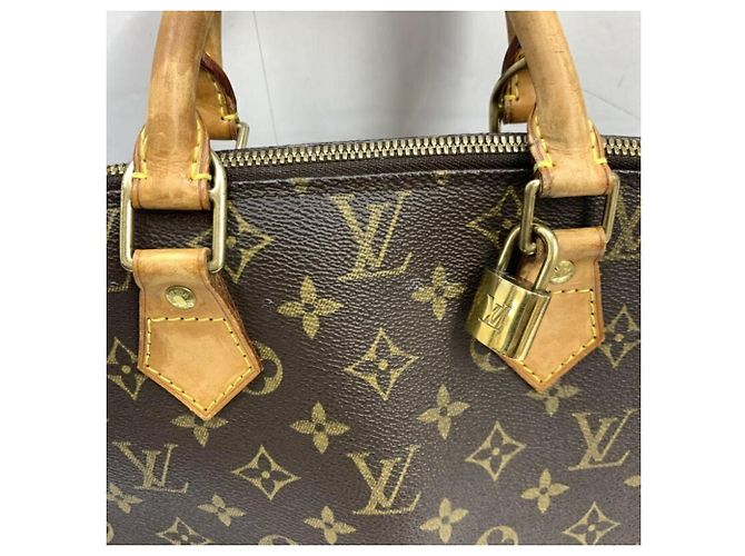 Borsa Alma PM M51130 di Louis Vuitton Marrone - vista 6